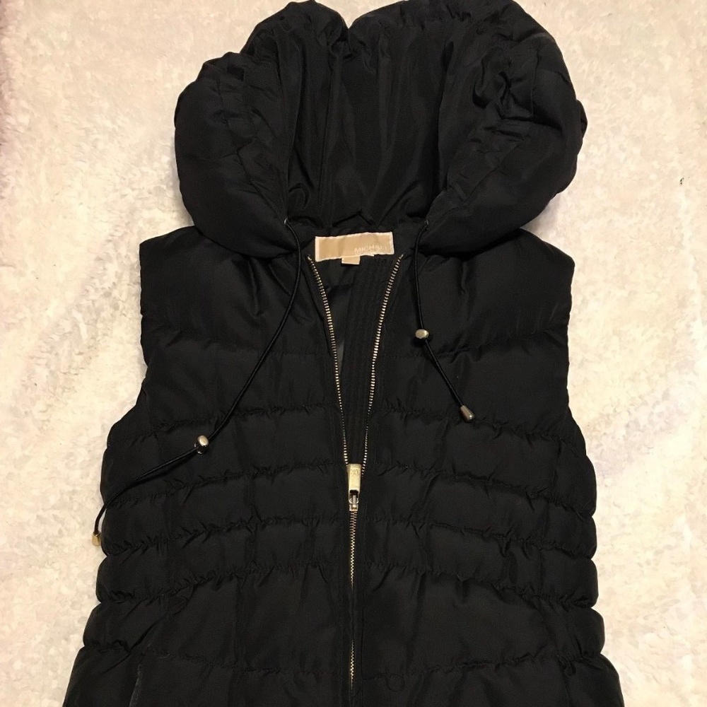 MICHAEL KORS Puffer Vest Jacket High Collar
